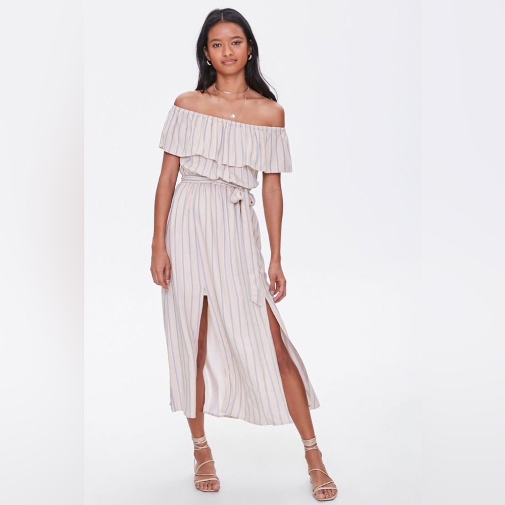 Long striped off-the-shoulder dress woth tie front and slits on the bottom